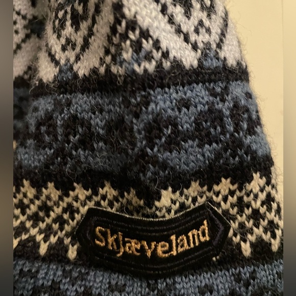 Skjaeveland Norwegian 100% Wool Navy Light Blue Fair Isle Cardigan Size Large - Picture 7 of 13